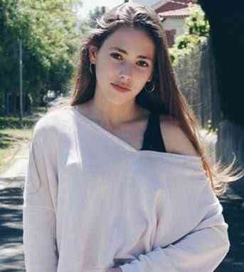 Clara Fernández Ortiz