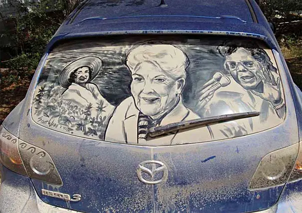 Dirty-Car-Texas-Women.jpg